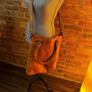 Bed Stu Celta Tote/Crossbody in Rustic Tan